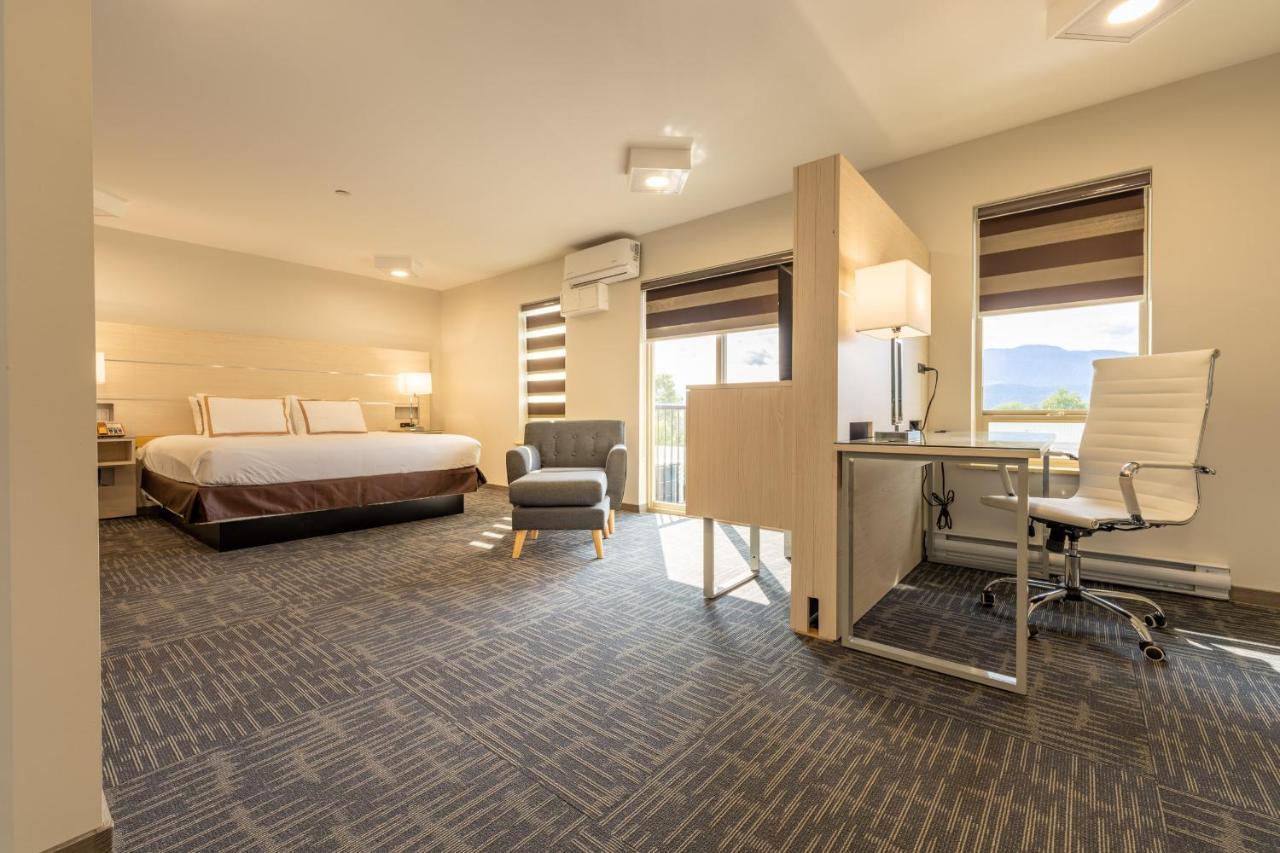 Quality Inn Sunshine Suites Terrace Ngoại thất bức ảnh
