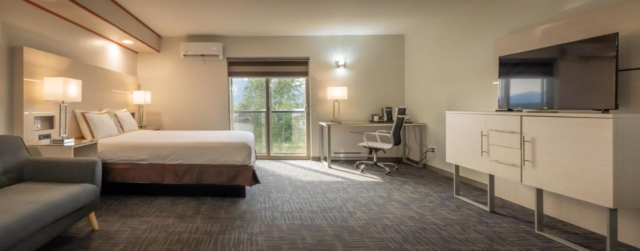 Quality Inn Sunshine Suites Terrace Ngoại thất bức ảnh