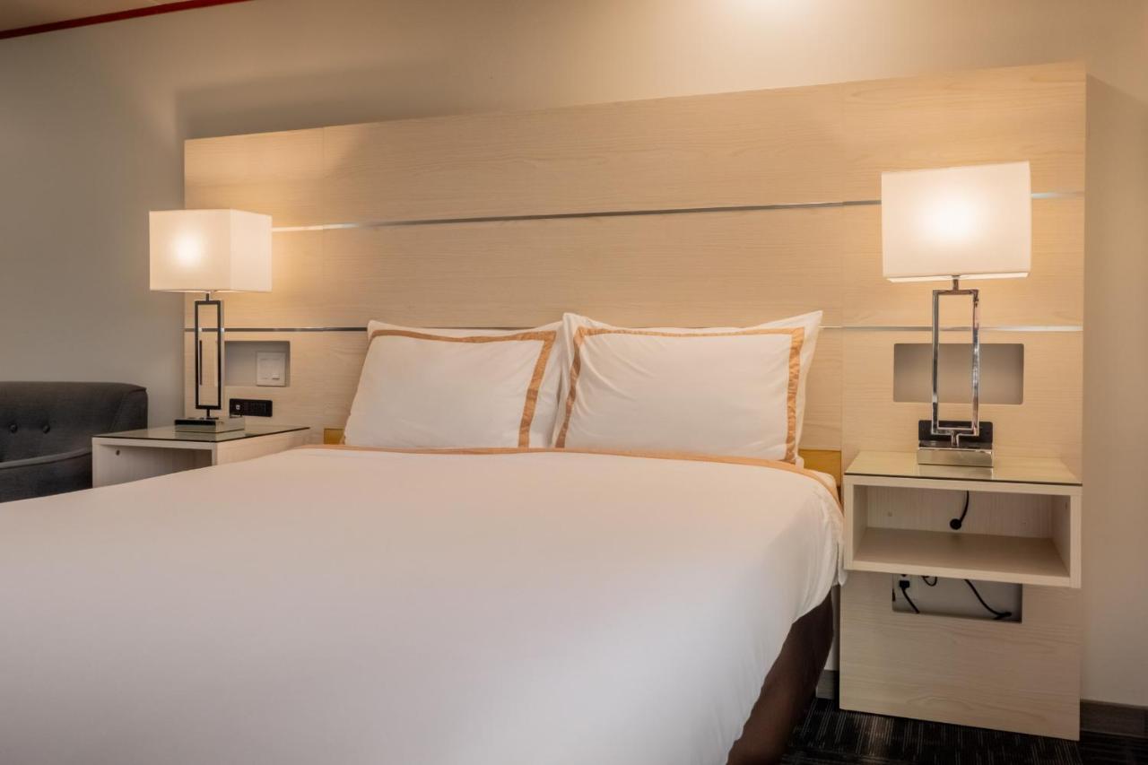 Quality Inn Sunshine Suites Terrace Ngoại thất bức ảnh