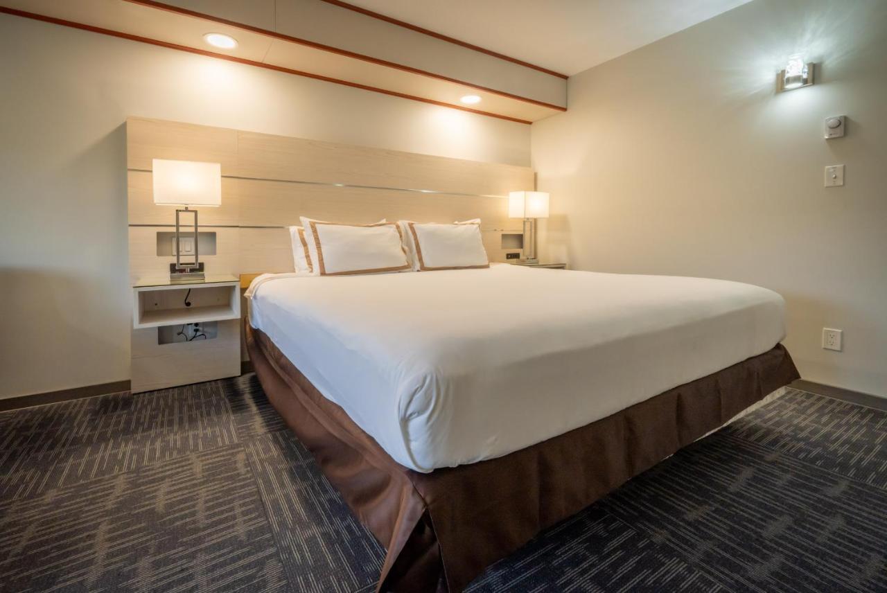 Quality Inn Sunshine Suites Terrace Ngoại thất bức ảnh
