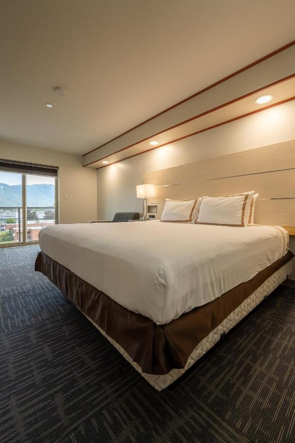 Quality Inn Sunshine Suites Terrace Ngoại thất bức ảnh