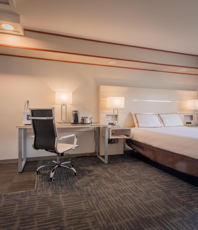 Quality Inn Sunshine Suites Terrace Ngoại thất bức ảnh