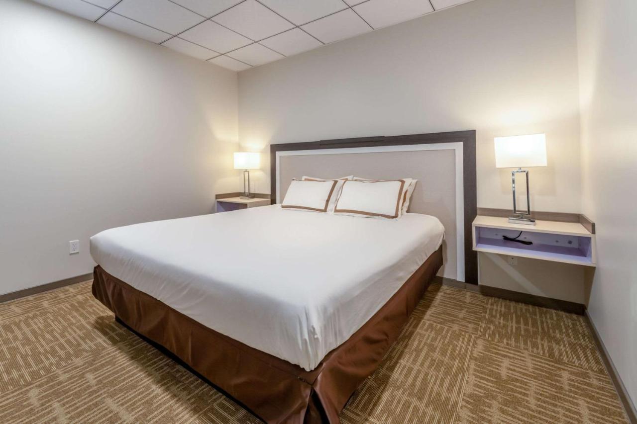 Quality Inn Sunshine Suites Terrace Ngoại thất bức ảnh